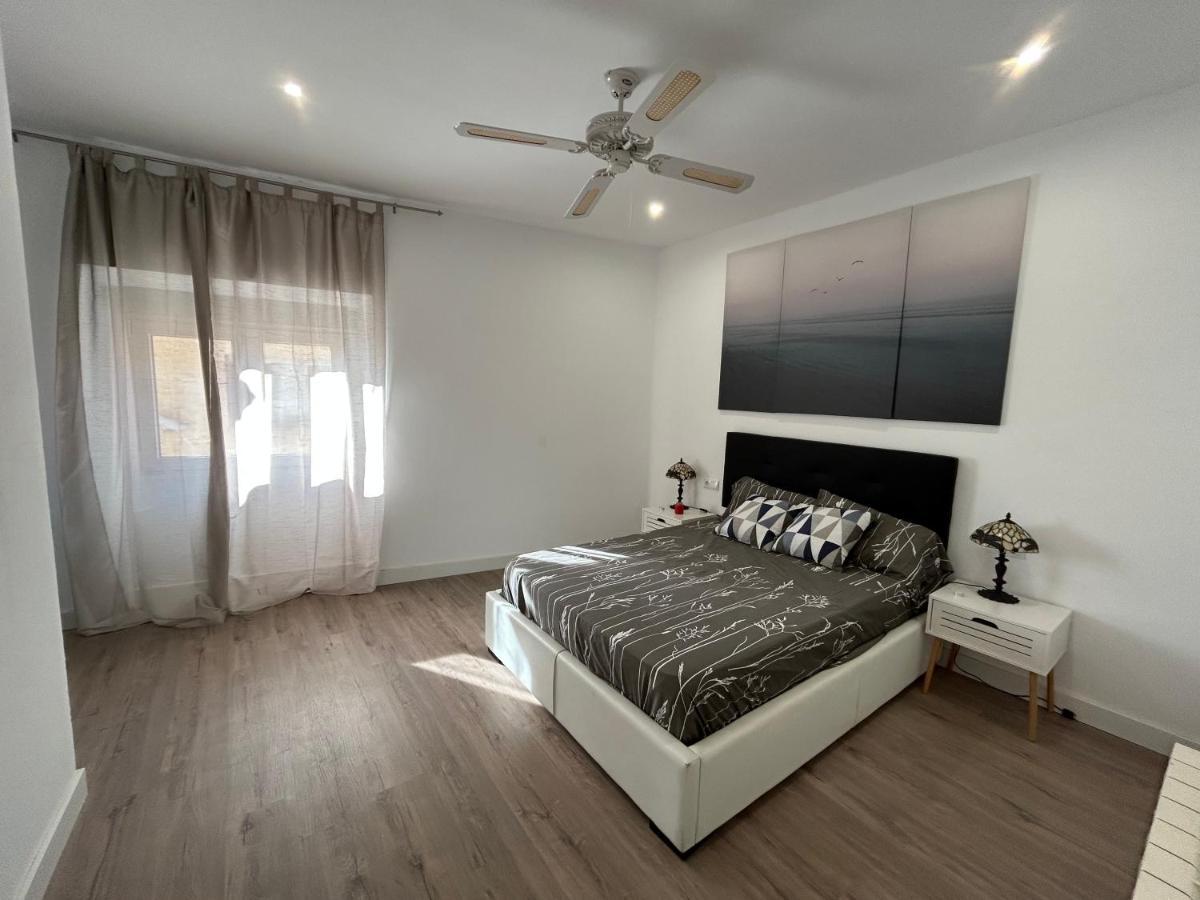 Costa Brava Apartments بالافروجيل المظهر الخارجي الصورة