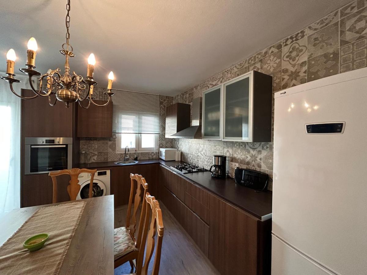 Costa Brava Apartments بالافروجيل المظهر الخارجي الصورة