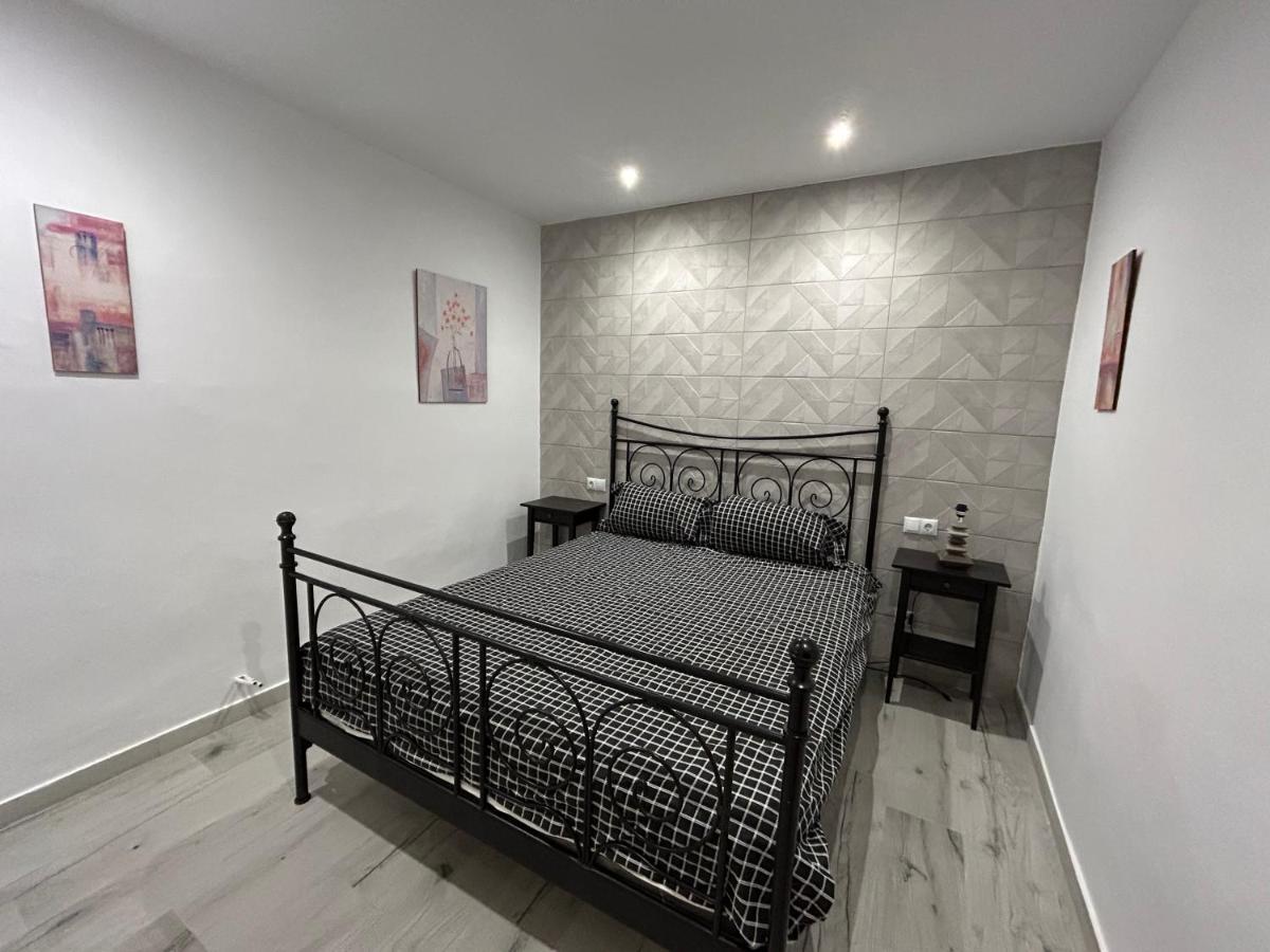Costa Brava Apartments بالافروجيل المظهر الخارجي الصورة