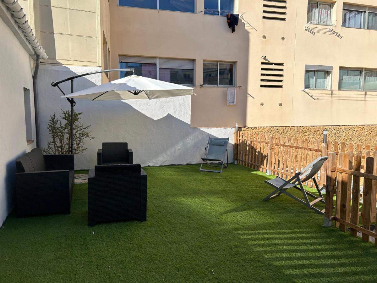 Costa Brava Apartments بالافروجيل المظهر الخارجي الصورة