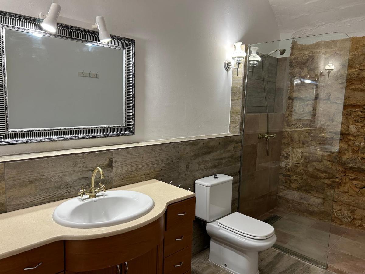 Costa Brava Apartments بالافروجيل المظهر الخارجي الصورة