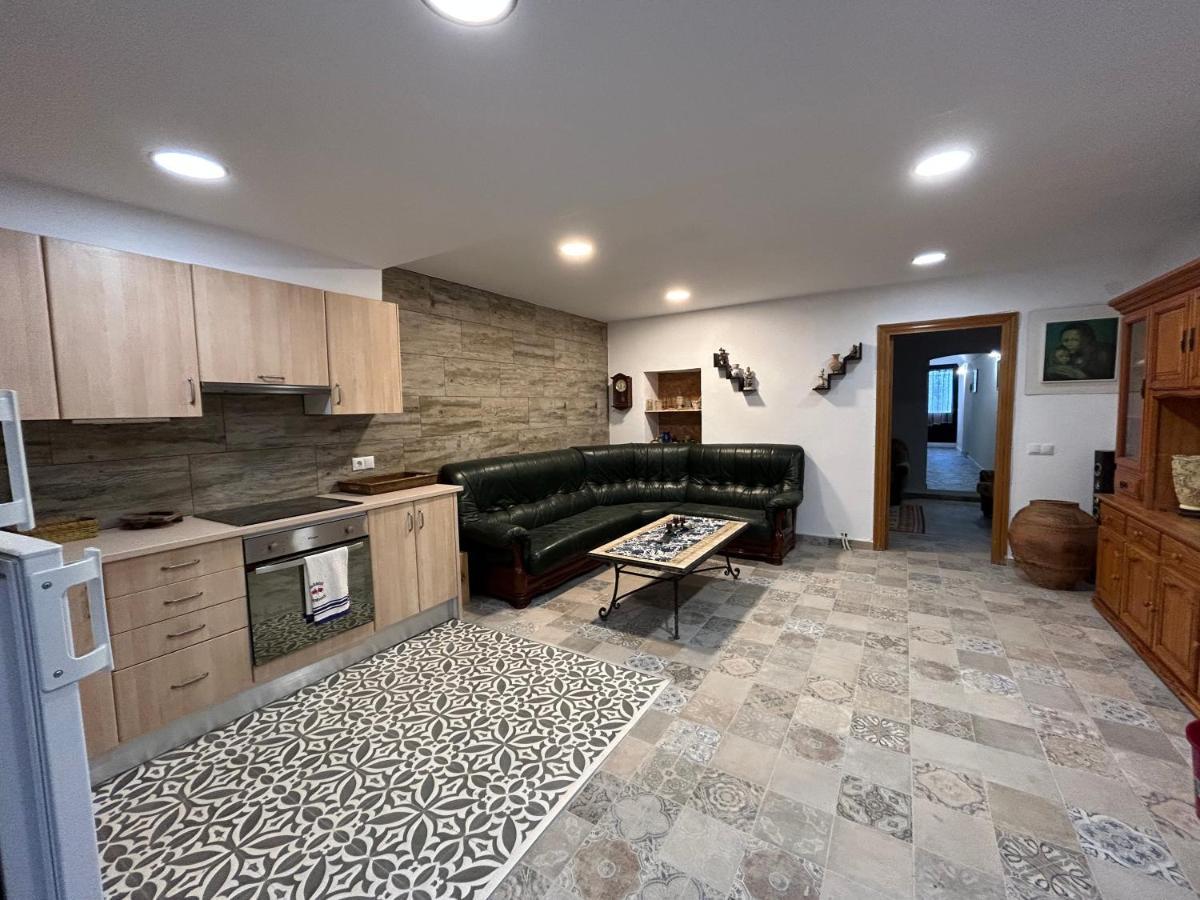 Costa Brava Apartments بالافروجيل المظهر الخارجي الصورة