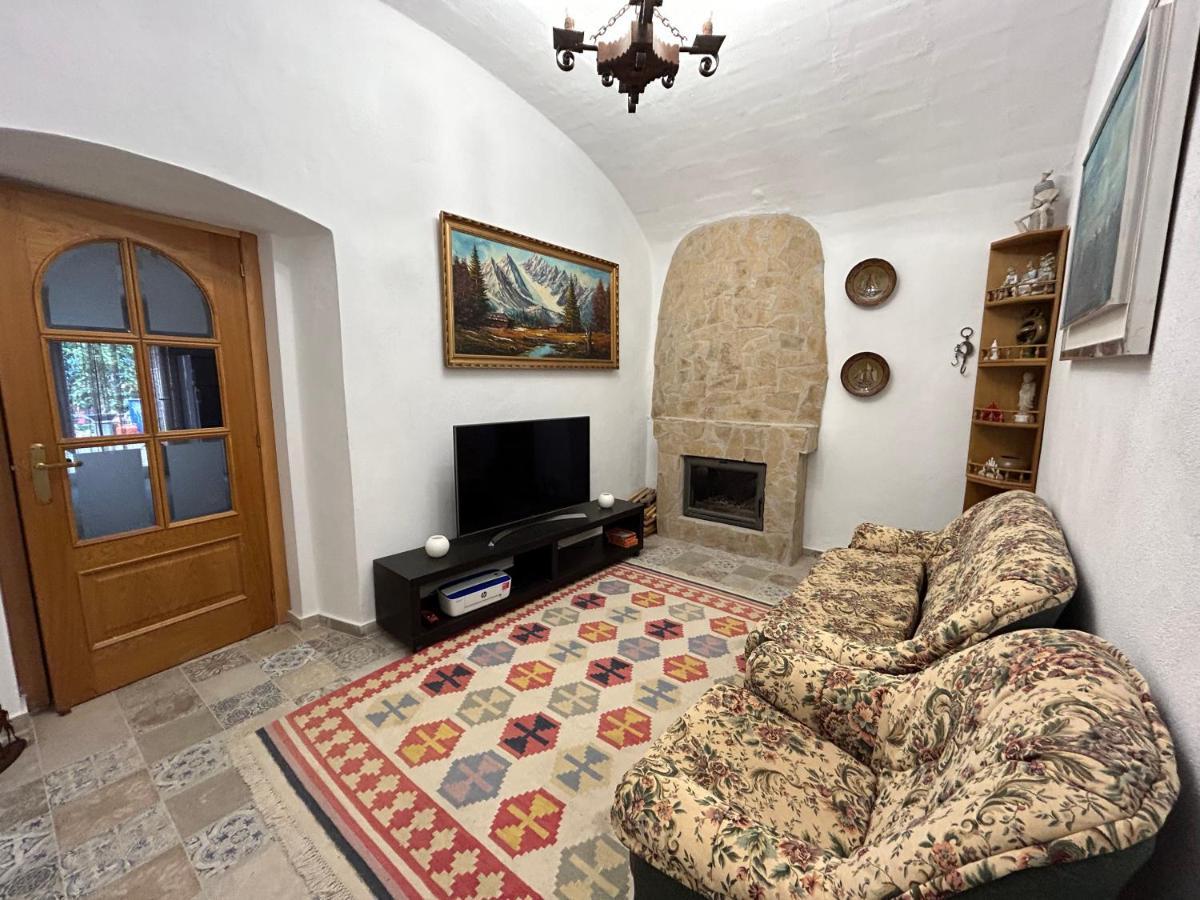 Costa Brava Apartments بالافروجيل المظهر الخارجي الصورة